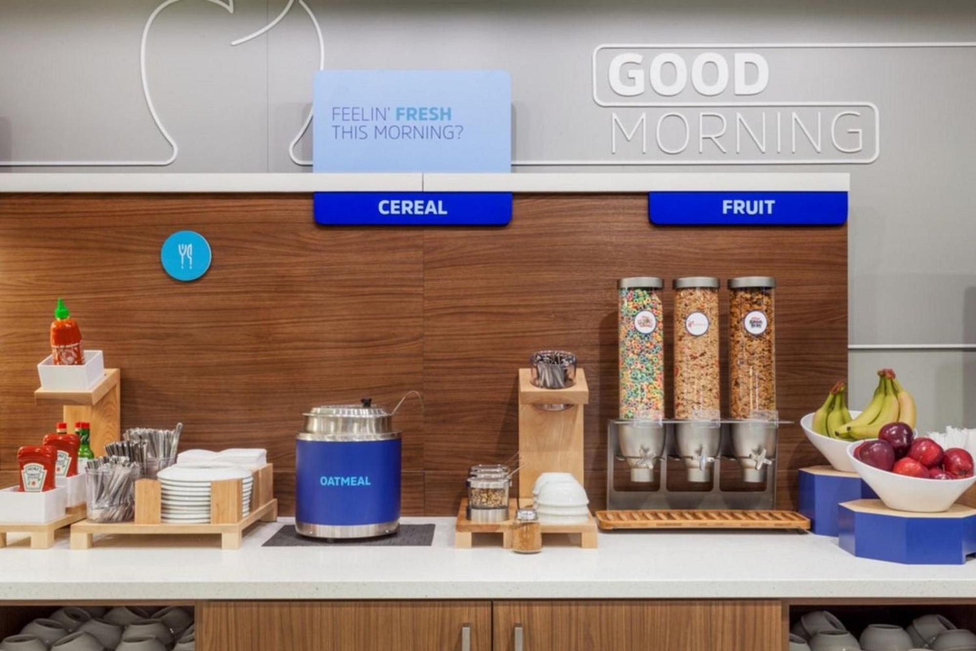 Holiday Inn Express & Suites Oklahoma City Northwest By Ihg Eksteriør bilde